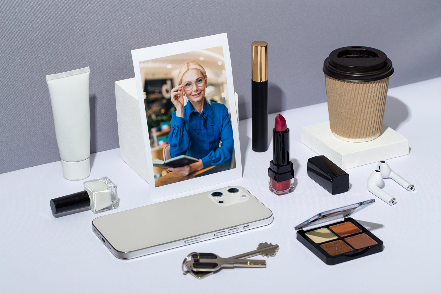 All About Eye Shadows: Color, Shimmer, and Style