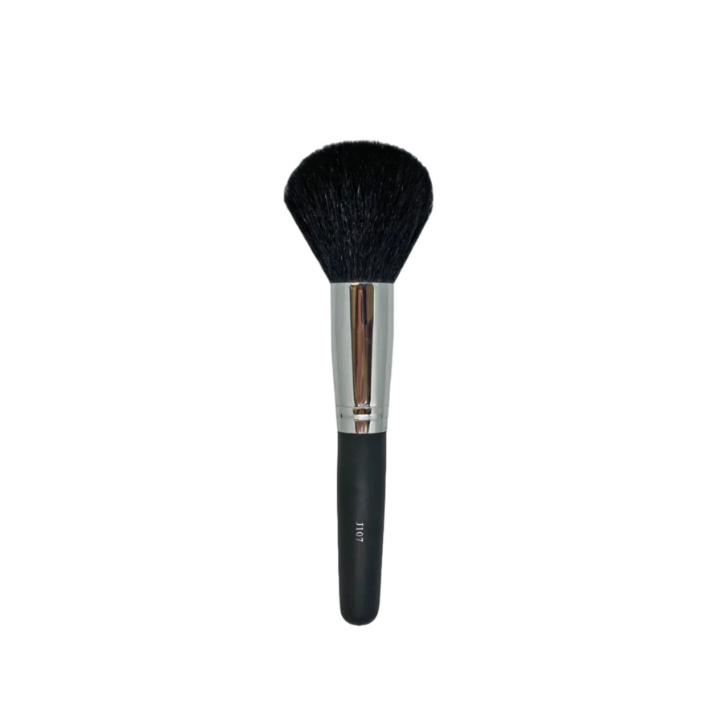 viaGlamour image of a Loose Powder