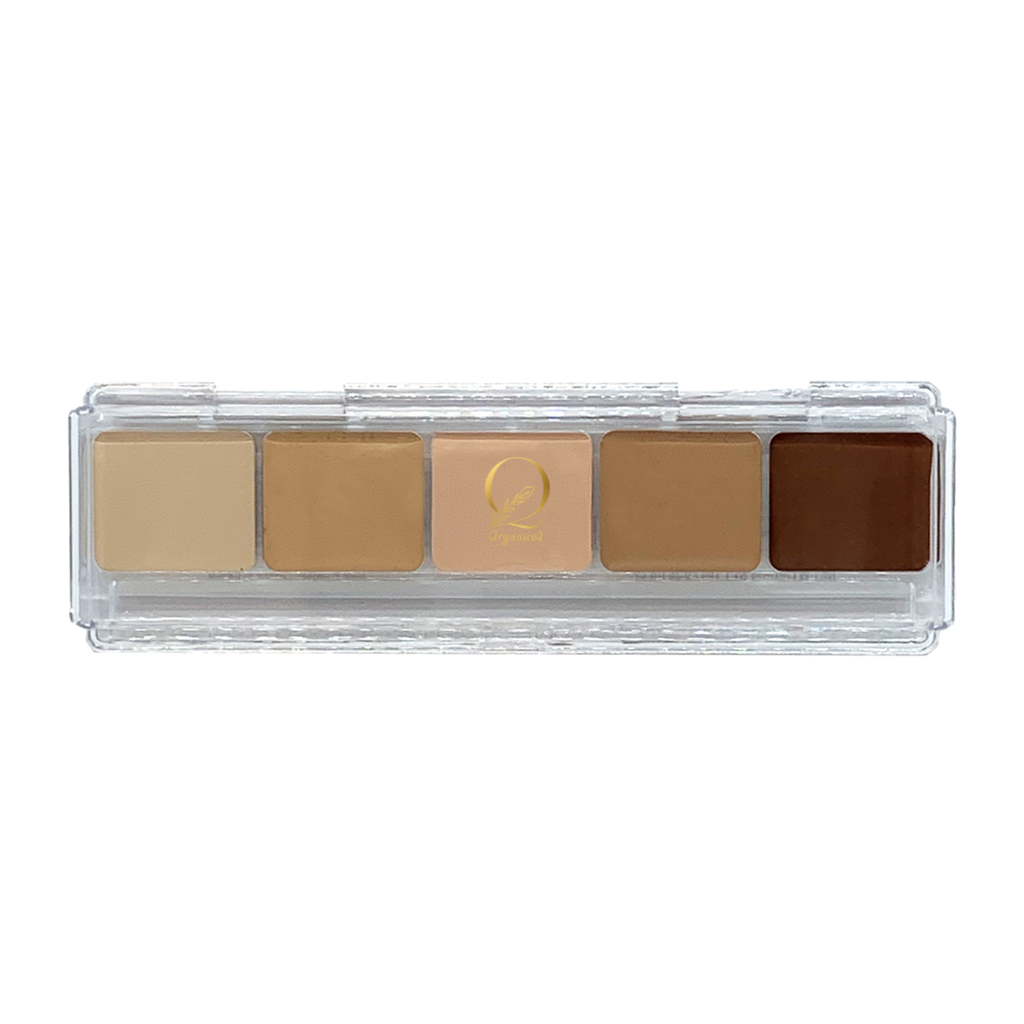 viaGlamour image of a Concealer Tray