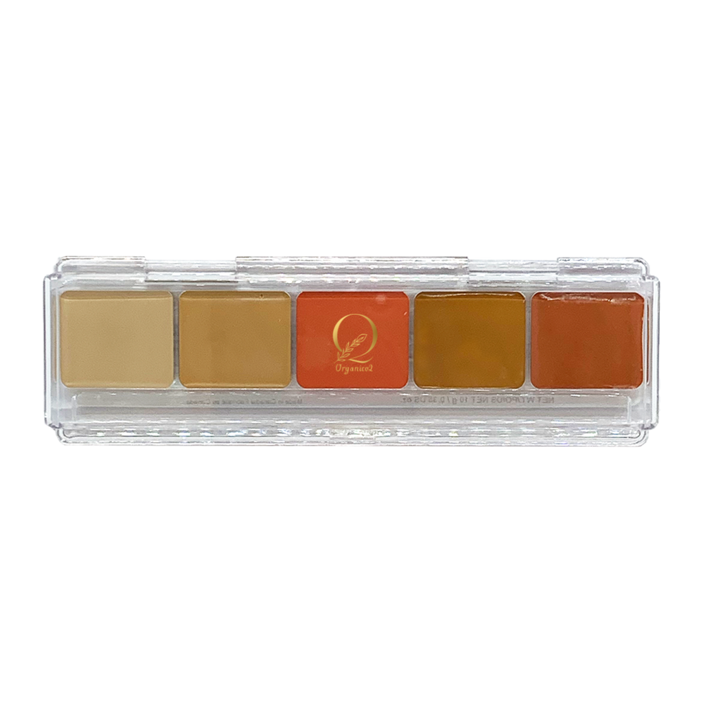 viaGlamour image of a Concealer Tray